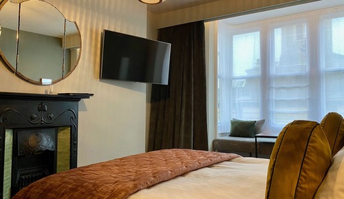 Deluxe Double Room, 1 Bedroom, Partial Sea View