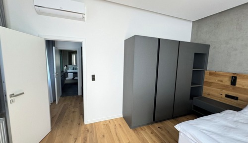 Habitación Business doble, 1 cama de matrimonio grande