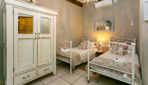 Habitación (6)
