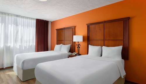 Habitación estándar, 2 camas de matrimonio, no fumadores