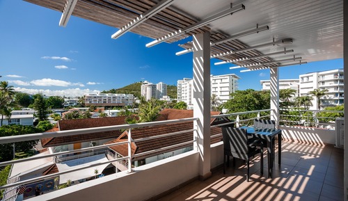 Apartamento superior, 1 habitación, vistas a la piscina