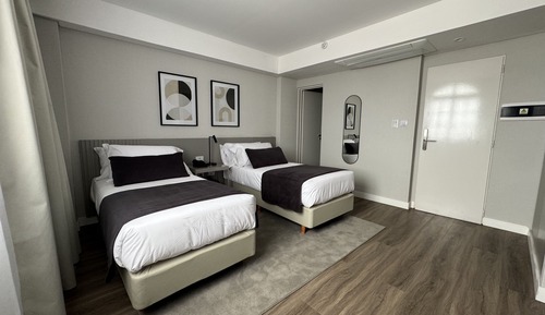 Habitación superior con 2 camas individuales