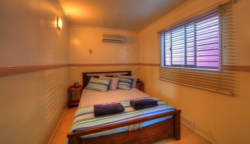 Villa familiar, 1 habitación, no fumadores, cocina básica (Deluxe Cabin)