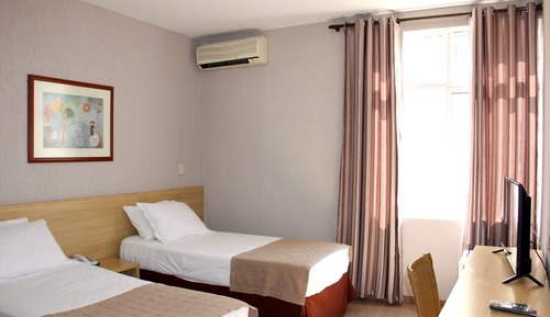 Habitación estándar con 2 camas individuales