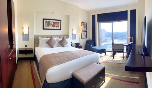Habitación superior, 1 cama de matrimonio, vistas a la ciudad