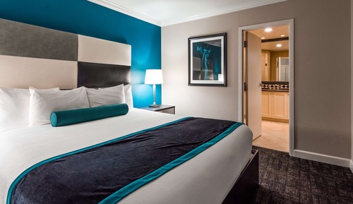 Suite, 1 cama de matrimonio grande, no fumadores, bañera de hidromasaje (No Resort Fees)