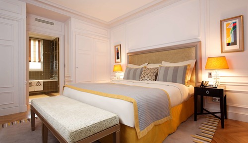 Grand Deluxe Room