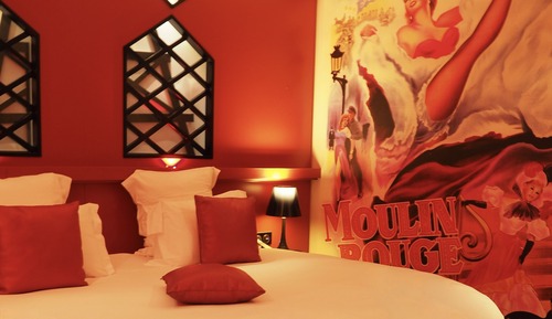 Habitación doble (Moulin Rouge with Shower )