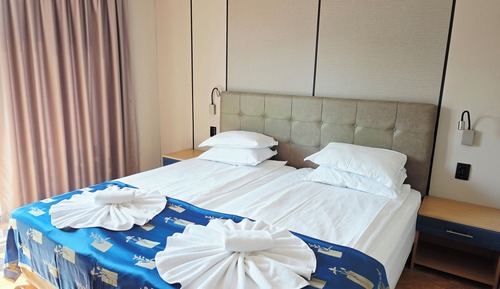 Habitación estándar doble, balcón