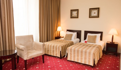 Habitación estándar con 1 cama doble o 2 individuales