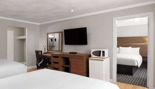 Suite, varias camas, no fumadores