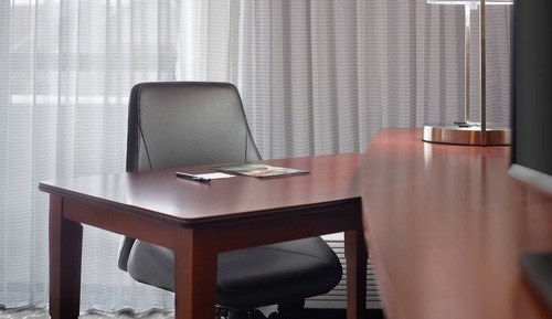Estudio ejecutivo, 1 cama de matrimonio grande con sofá cama, no fumadores, vistas a la ciudad