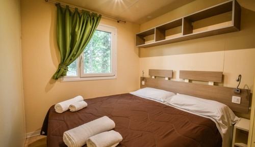 Bungalow, 3 habitaciones, en una planta alta