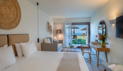 Junior Suite Pool Front or Sea View 2+1