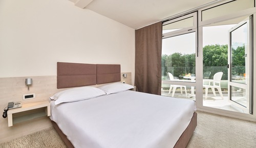 Habitación clásica, balcón