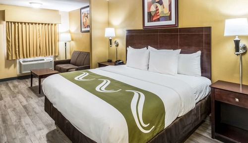 Suite, 1 cama de matrimonio grande con sofá cama, no fumadores