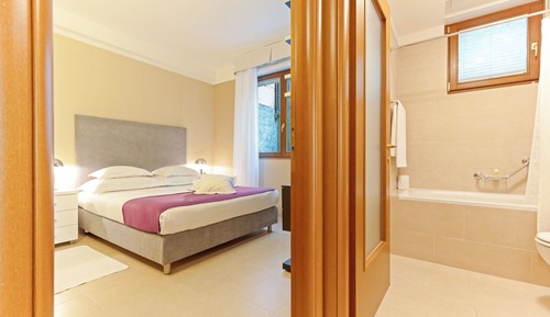 Apartamento económico, terraza, planta baja