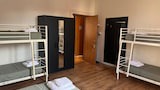 Quintuple Room, shared bathroom