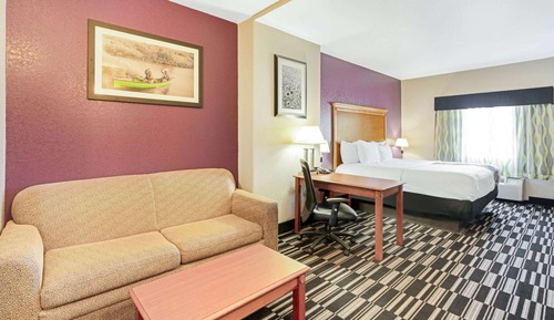 Suite Deluxe, 1 cama de matrimonio grande, no fumadores (Deluxe Executive Suite)