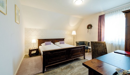 Habitación estándar doble, 1 cama doble, no fumadores, vistas al jardín