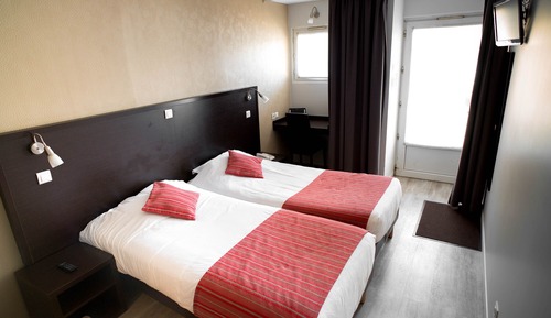 Habitación clásica con 2 camas individuales
