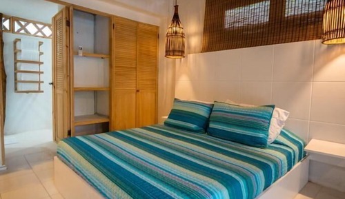 Habitación superior, vistas al jardín