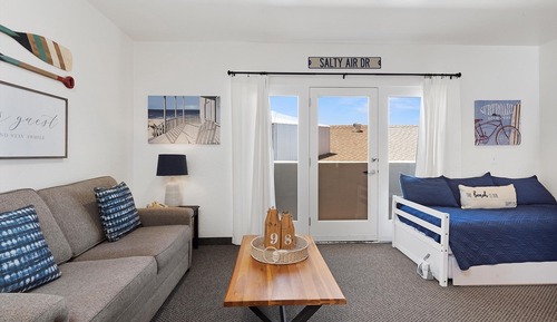 Suite familiar, vistas parciales al mar