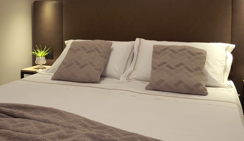 Habitación estándar con 1 cama doble o 2 individuales, balcón