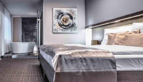Deluxe Room Etna