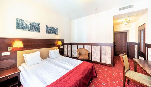 Habitación estándar con 1 cama doble o 2 individuales
