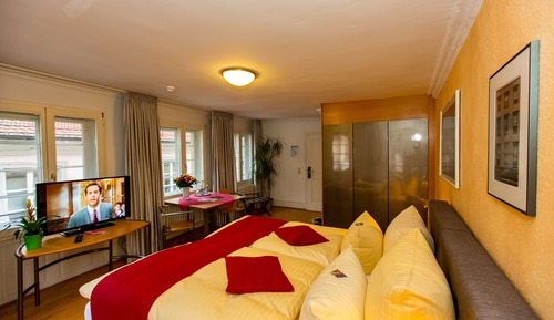 Dreibettzimmer