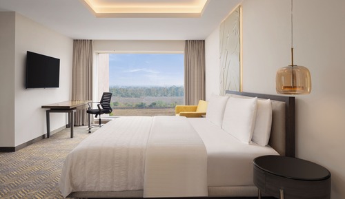 Habitación superior, 1 cama de matrimonio grande, no fumadores, vistas a la ciudad