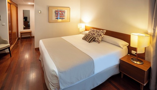 Habitación con 1 cama doble o 2 individuales
