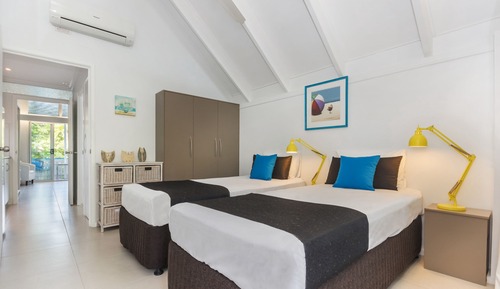 Seaside Seclusion 2 bedroom apartment