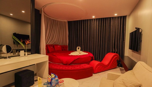 Suite romántica (Round Bed)