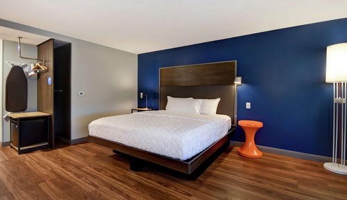 Habitación, 1 cama de matrimonio grande, accesible para personas con discapacidad, bañera