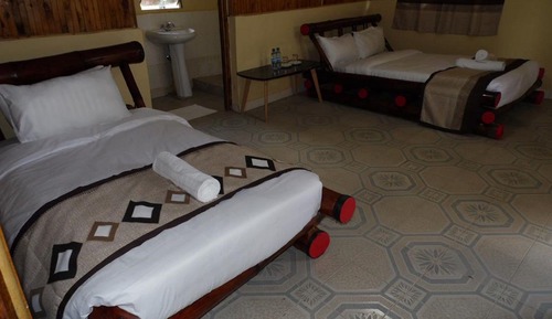 Habitación con 1 cama doble o 2 individuales