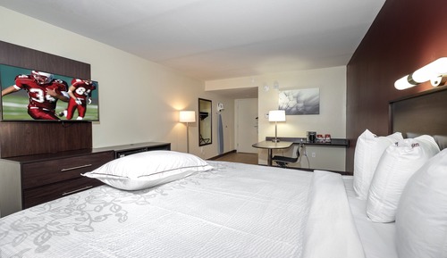 Habitación Premium, 1 cama de matrimonio grande (Upgraded Bedding & Snack, Smoke Free)
