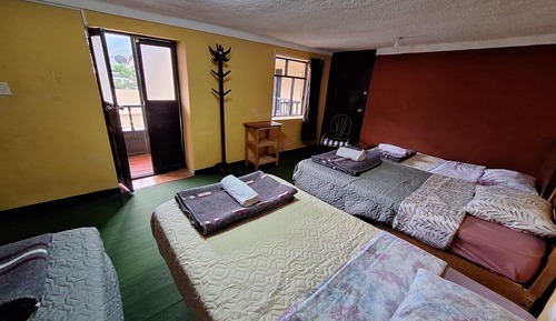 Habitación cuádruple económica