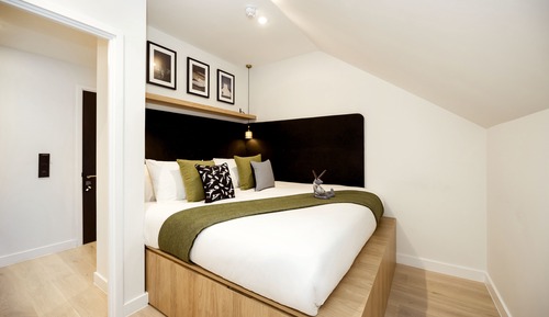 Wilde One Bedroom Twin