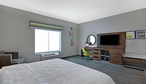 Habitación, 1 cama de matrimonio grande, frigorífico y microondas