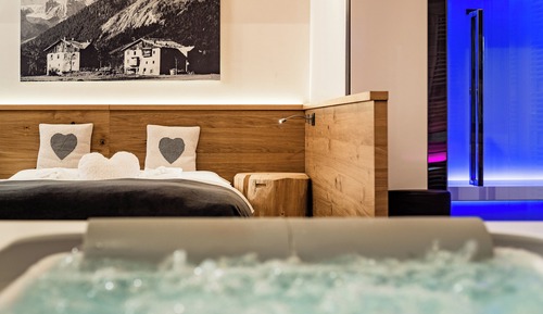 Suite, bañera de hidromasaje