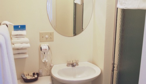 Habitación doble, baño privado (Room 21)