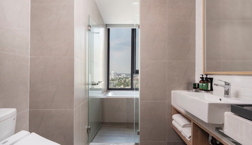 Suite, 1 habitación, cocina, en esquina
