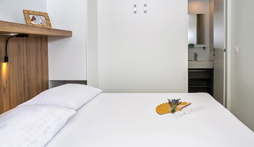 Mobile home Adria Superior 4+1 (L) + Whirlpool