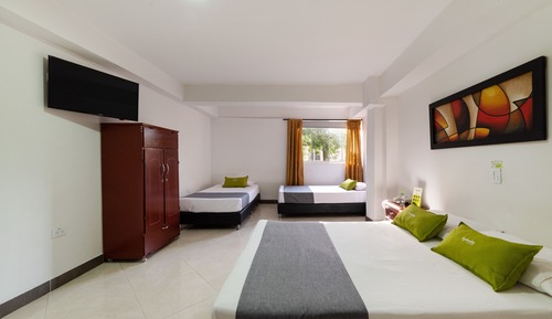 Habitación cuádruple estándar