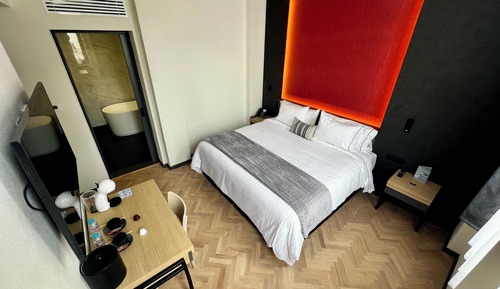 Terrace Suite with Bathtub - Pyramid Tower