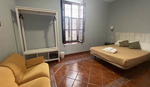 Habitación doble superior, baño compartido