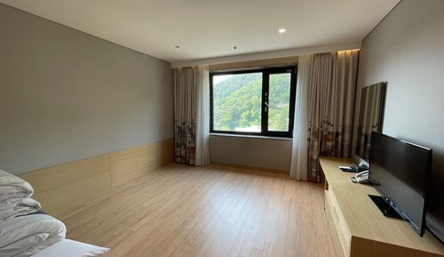 Standard Ondol Room