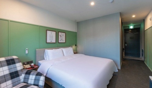 Habitación Deluxe (8 PM Check-in on Friday-Sunday)